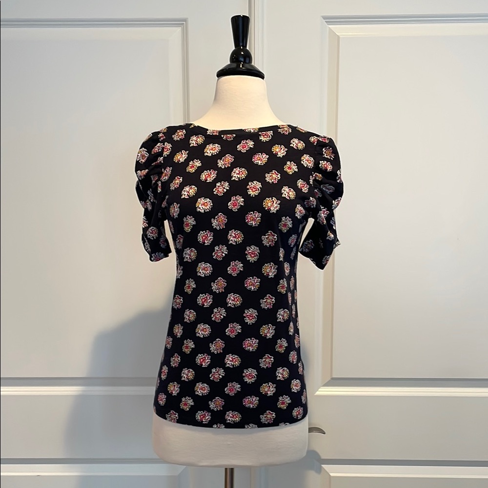 NWT • Navy Blue • LOFT • Short Sleeve Tee w Puff/Rushed Sleeve Detail